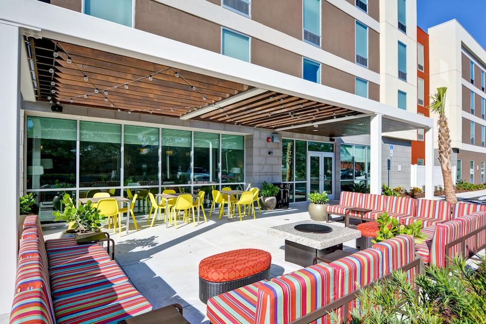Home2 Suites By Hilton Tampa Usf Near Busch Gardens Extérieur photo